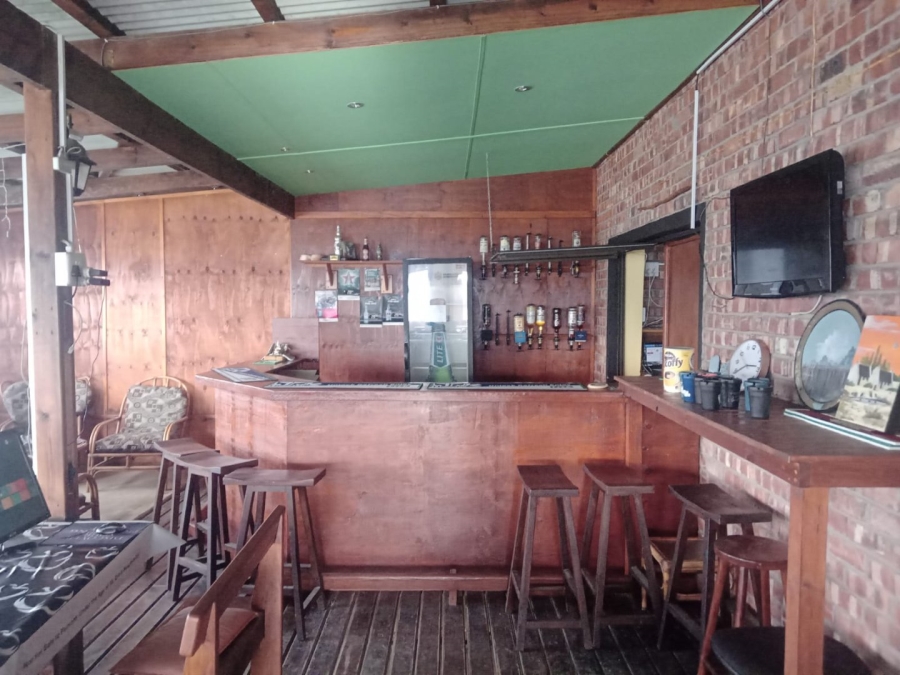 Commercial Property for Sale in Paradise Beach Eastern Cape
